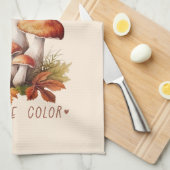秋はお気に入りの私の色 – マッシュルーム&離れ キッチンタオル (四つ折り)