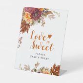 秋をテーマにした愛は甘いペデスタルサイン 台座サイン (正面)