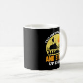 秋を7回下げて8を立つ コーヒーマグカップ (正面右)