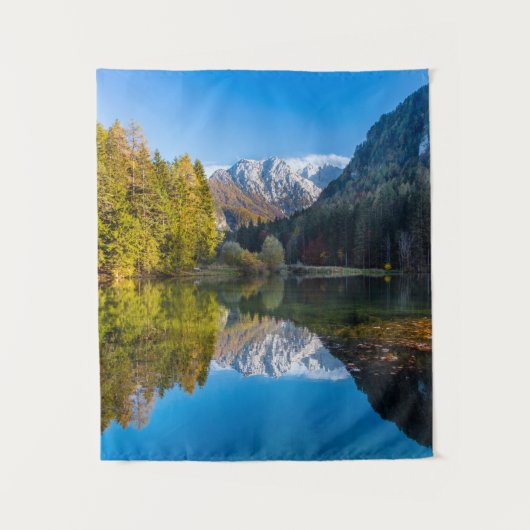 秋アットゾルニェジェツェルスコ タペストリー (正面)