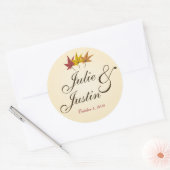 秋イン・ラブブライダルシャワー結婚のステッカーラベル ラウンドシール (封筒)