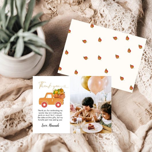秋カボチャ誕生日サンキューカード 案内状