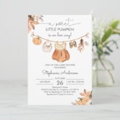 秋カボチャ赤ちゃん衣赤ちゃんシャワー招待状 招待状 (スタンド正面)