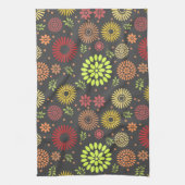 秋カラフルの花を暖かい色合いに キッチンタオル (縦)