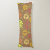 秋カラフルの花を暖かい色合いに ボディピロー (正面縦)