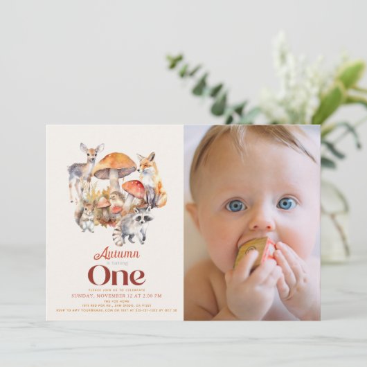 秋キノコ樹林動物1st誕生日の写真 招待状 (スタンド正面)