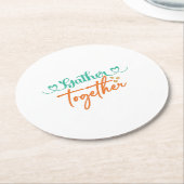 秋タイポグラフィデザイン- "Gather Together"秋 ラウンドペーパーコースター (アングル)