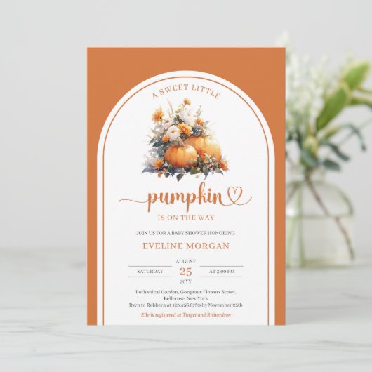 秋テラコッタ花アーチ女の子小さなカボチャ 招待状 (スタンド正面)