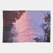 秋ピンクイエローサンセットオーバーツリーズ キッチンタオル (横)