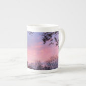 秋ピンクサンセットオーバーツリーズ ボーンチャイナマグカップ (正面右)
