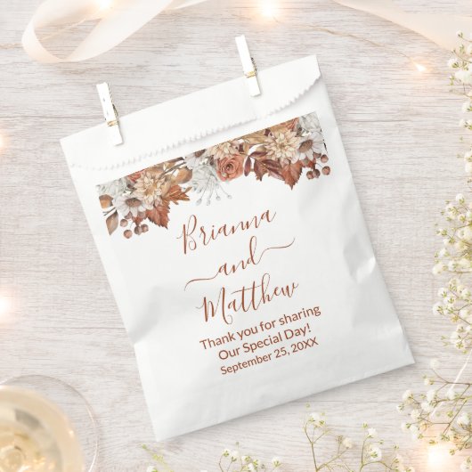 秋フローラオンホワイトフェイバーバッグ フェイバーバッグ (クリップ留めされた状態)