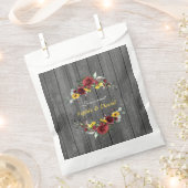 秋ブルゴーニュバラサンフラワーズバーンウッド結婚ズ フェイバーバッグ (クリップ留めされた状態)