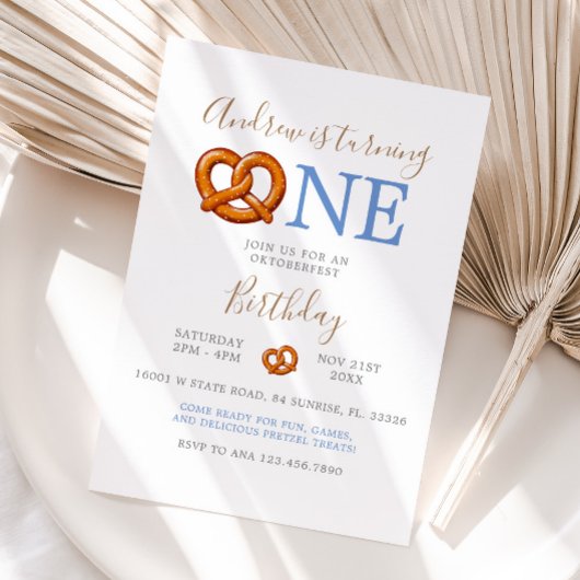 秋ブルーオクトバーフェストプレッツェルターニングワン誕生日 招待状