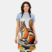 秋リスチャームデザイン エプロン (着用した状態)