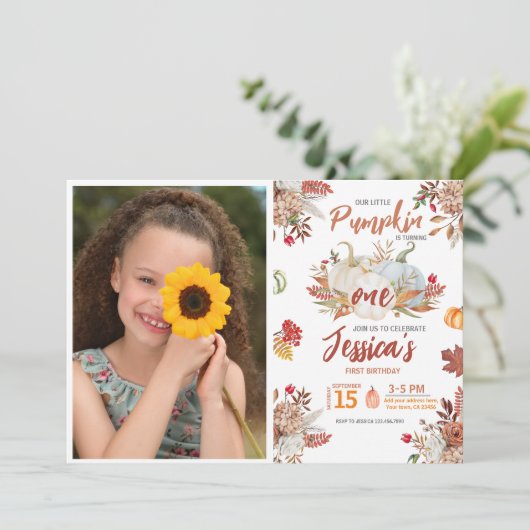 秋リトルカボチャターニングワン秋誕生日 招待状 (スタンド正面)
