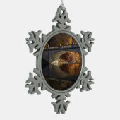 秋リフレクションズアットザヴァンダービルトエステート スノーフレークピューターオーナメント (左)