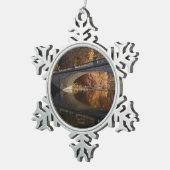 秋リフレクションズアットザヴァンダービルトエステート スノーフレークピューターオーナメント (右)