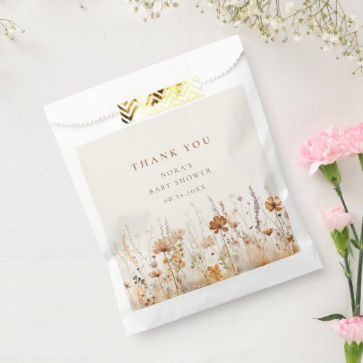 秋ワイルドフラワーフィールド赤ちゃんシャワー フェイバーバッグ (封をした状態)