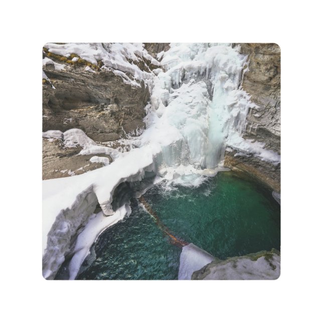 秋凍っていズアットジョンソンクリーク，アルバータ メタルプリント (正面)