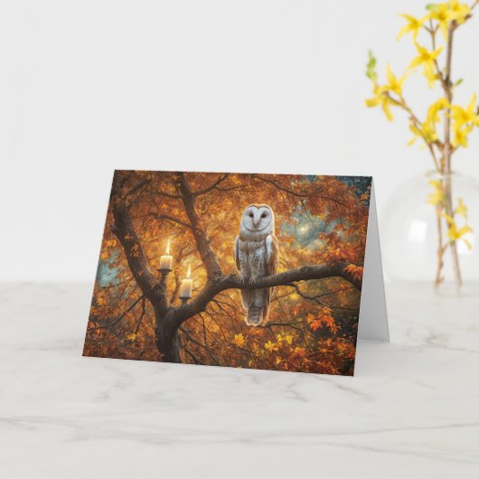 秋分の美しいフクロウのロウソクと秋 カード (黄色い花)