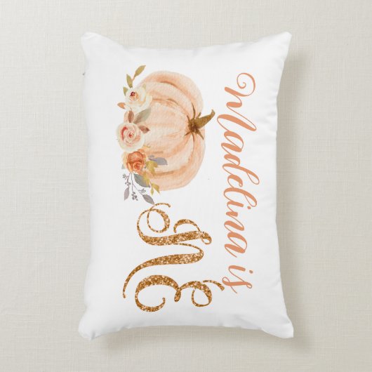 秋甘い小さなかぼちゃの最初の誕生日 アクセントクッション (正面(垂直))