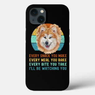 秋田おもしろい犬や熊イヌドッグおやつごと iPhone 13ケース