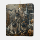 秋田ハロウィーンの夜の犬の大喜び セラミックオーナメント (左)