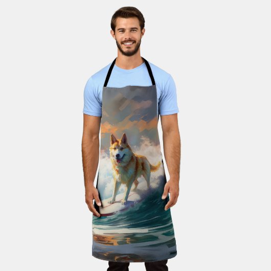 秋田ビーチサーフィン絵を描ズ エプロン (着用した状態)