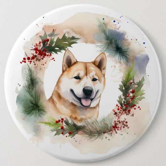 秋田犬のクリスマスリースの可愛い犬 缶バッジ (正面)
