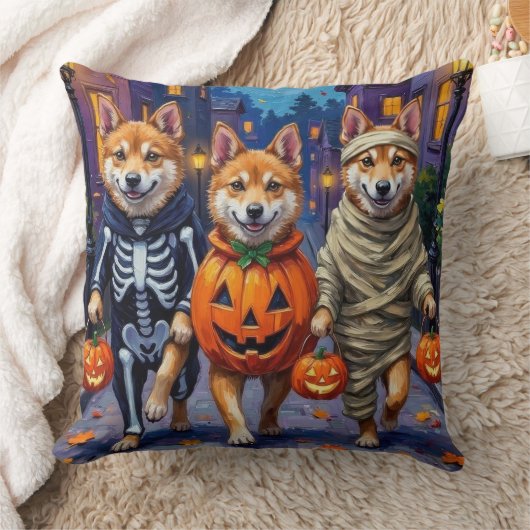 秋田犬のハロウィーンコスチューム クッション (ブランケット)
