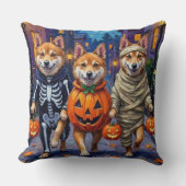 秋田犬のハロウィーンコスチューム クッション (正面)