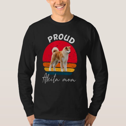 秋田誇りを持った犬の母 Tシャツ (正面)