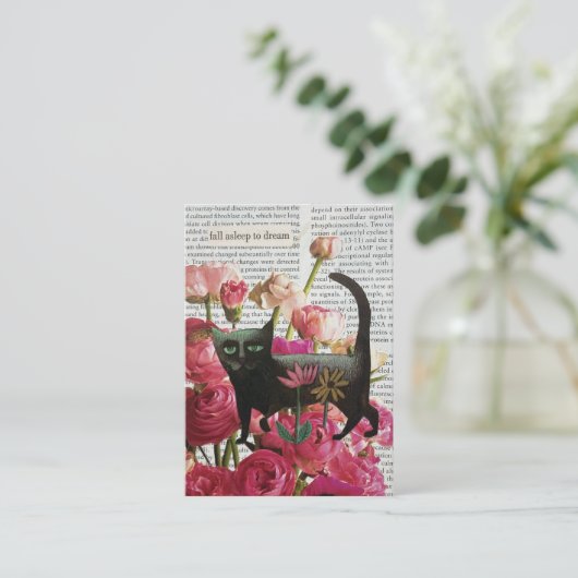 秋眠る黒猫ホットピンクの花 名刺 (スタンド正面)