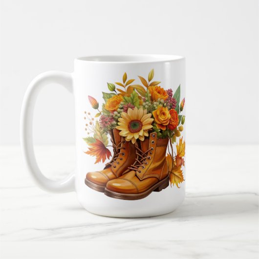 秋秋の花かわいらし付き茶色のブーツ コーヒーマグカップ (左)