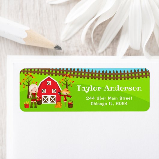 秋秋納屋周囲の庭誕生日ブロンドヘアガール ラベル (インサイチュ)