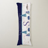 秋秋素朴格言ネイビーダスティブルーパンプキンズ ボディピロー (正面縦)