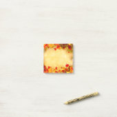 秋紅葉の古い紙の背景 ポストイット (デスク上)