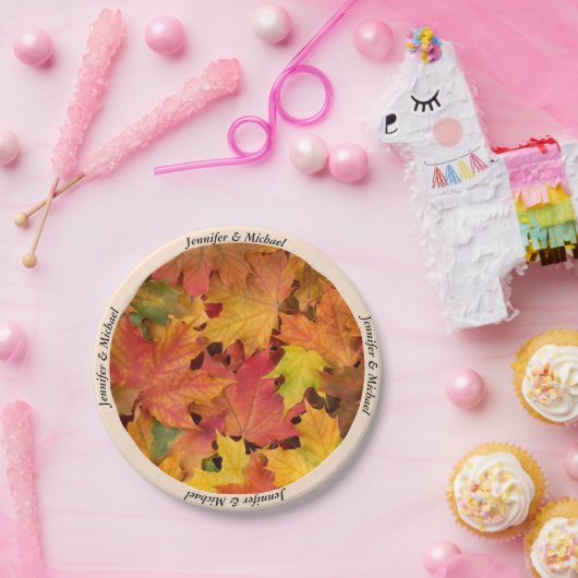 秋紅葉名前をカスタムするウェディングレセプション ペーパープレート (パーティー)