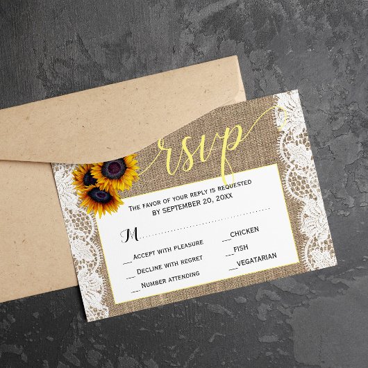 秋素朴なヒマワリ結婚ーラップの脚本rsvp 出欠カード