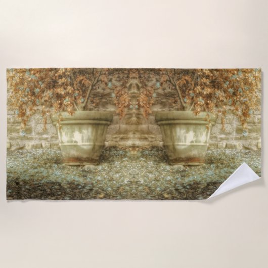 秋素朴の庭 ビーチタオル (正面)