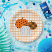 秋素朴カボンプキンオレンジ色の格子感謝祭 ペーパープレート (パーティー)