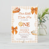 秋素朴スウィートかわいこちゃんパイ1st誕生日フォト 招待状 (スタンド正面)