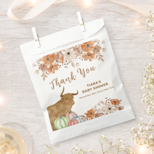 秋素朴ボホーフローラハイランドカウベビーシャワー フェイバーバッグ (クリップ留めされた状態)