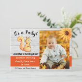 秋素朴リス水色誕生日パーティー 招待状 (スタンド正面)