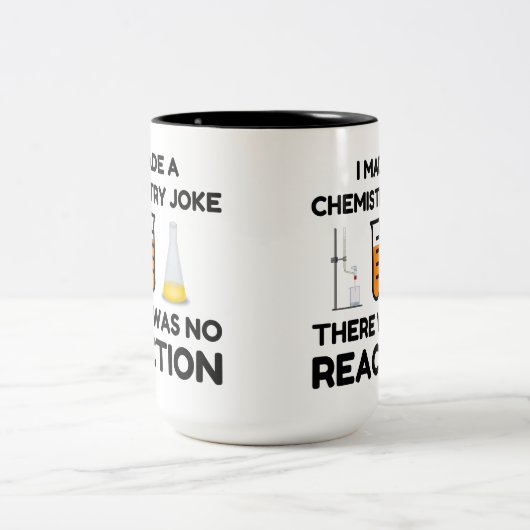 科学おもしろい愛好家の化学のジョーク ツートーンマグカップ (中央)
