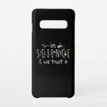 科学においては我々は信頼する SAMSUNG GALAXY S10ケース<br><div class="desc">科学では我々は信頼している。すべての科学者、科学の学生、科学の先生と科学の愛好家のための完璧な一致。ギフト素晴らしアイディア男性へ、女性、10代と子供。</div>