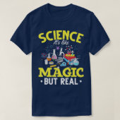 科学のような魔法科学は魔法のようだが Tシャツ (デザイン正面)