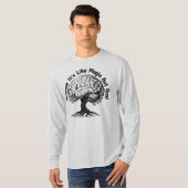 科学はまるで魔法のようだけど本当にある Tシャツ (正面フル)