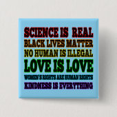 科学は実在黒衆問題 缶バッジ (正面)