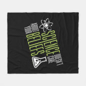 科学は気になりません フリースブランケット (正面(横))